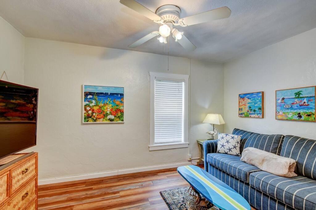 Seaside Retreat Cottages #2. Clearwater Beach Exteriör bild